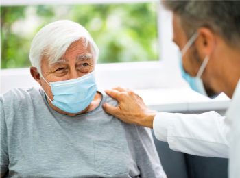 Elderly men medical treatment
